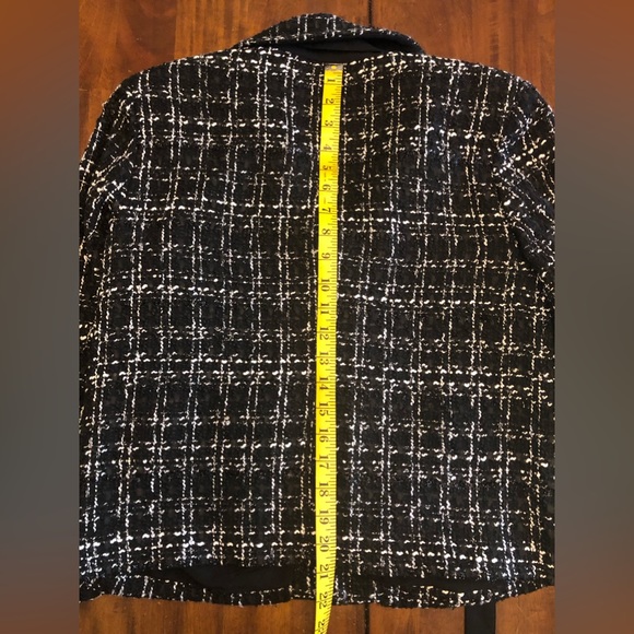 Tweed Boucle Jacket - Picture 8 of 16